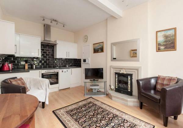 The Portsburgh Square Residence