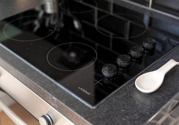 The Portsburgh Square Residence