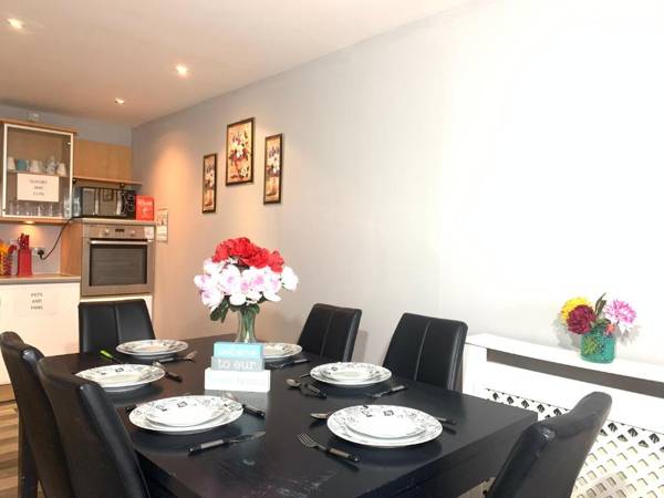 Edinburgh Constitution Apartments