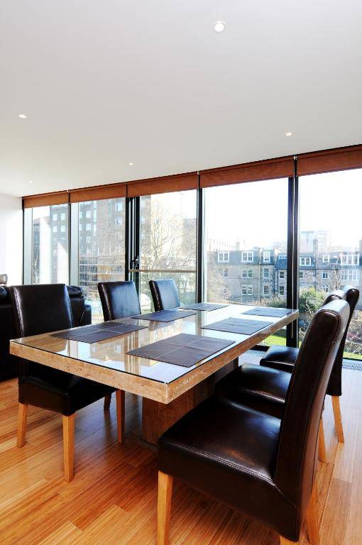 273 Stylish 2 bedroom apartment in the Quartermile development - offers private parking