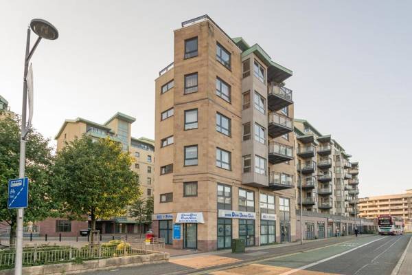 403 Portland Gardens Penthouse Apartment