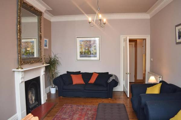 East Claremont - beautiful 2BR apartment in Central Edinburgh