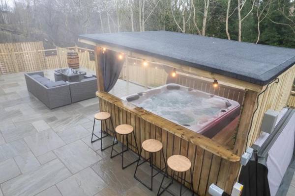 Middleton inn  Large 4 bed cottage private hot tub