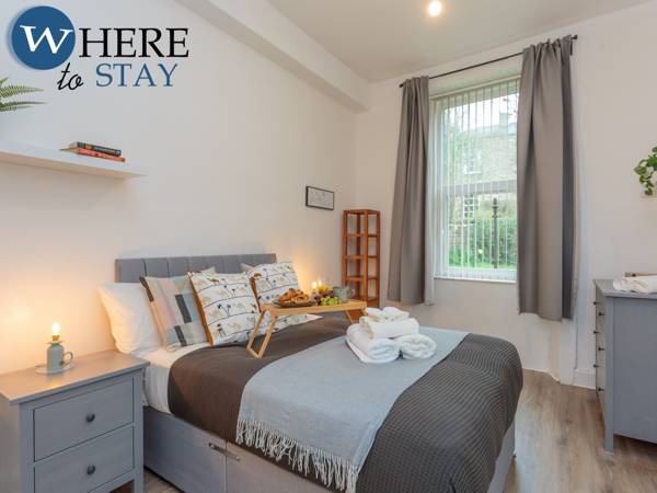 Stylish apartment at the edge of Meadows Park