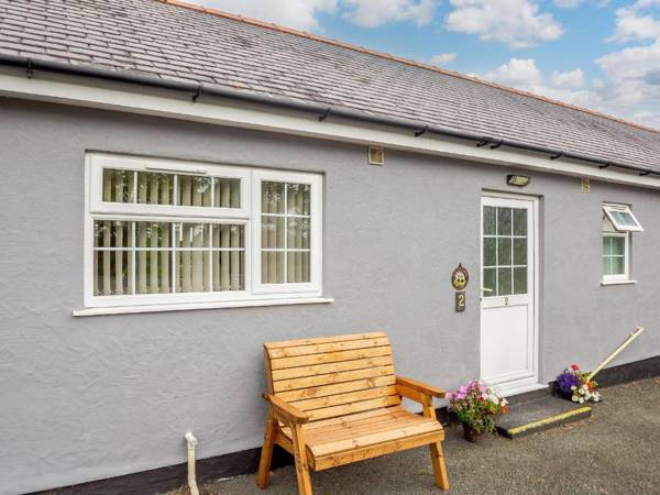 2 Black Horse Cottages