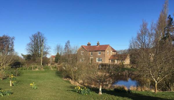 Hall Farm Bed & Breakfast