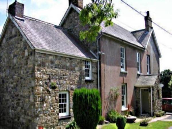 Llysyfran Farm B&B
