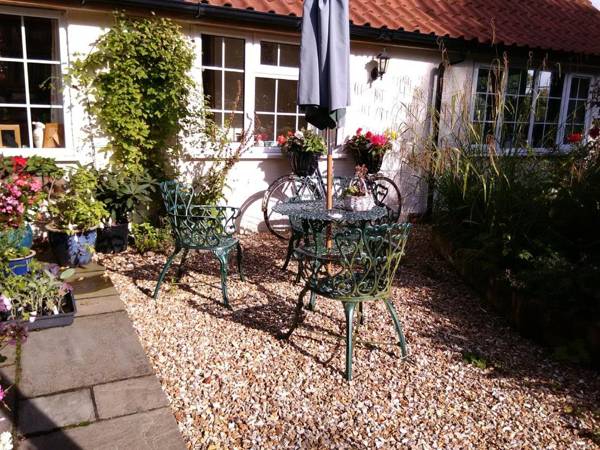 White Cottage B and B