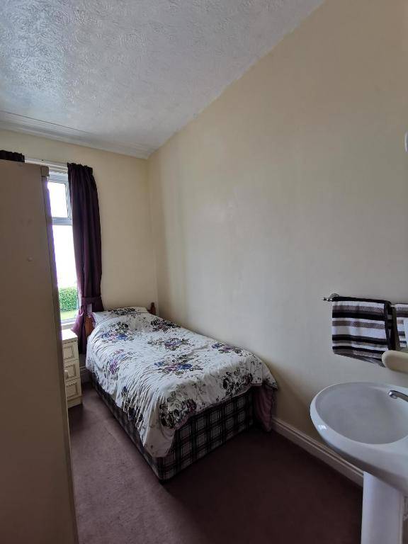 Ashburnam Guest House