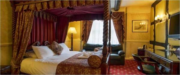 The White Lion Hotel