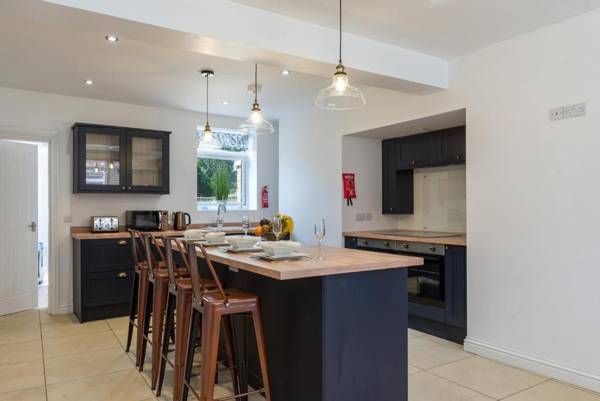 Wainfleet Skegness House by Paymán Club