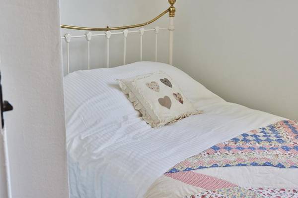 Host & Stay - Waterleap Cottage