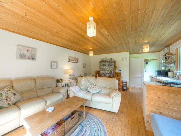 The Log Cabin Craven Arms