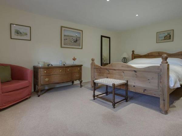 The Farmhouse Brentor