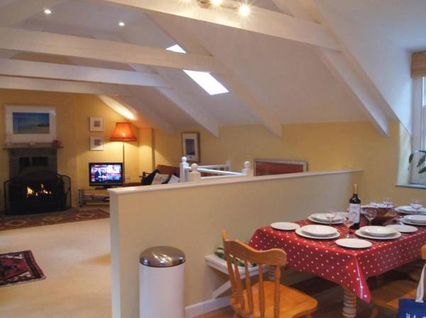 Grooms Cottage Nr Rock