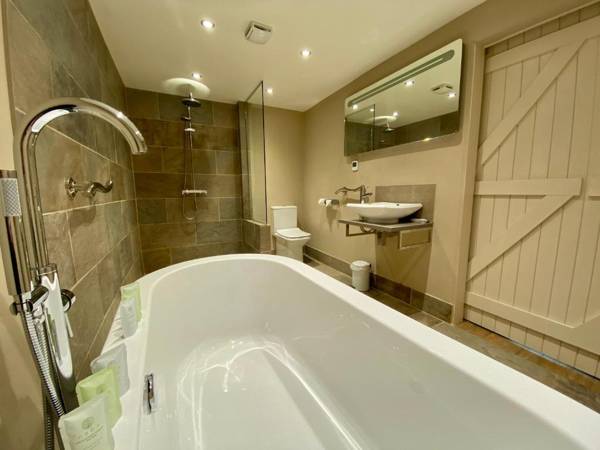 The Lion at West Pennard