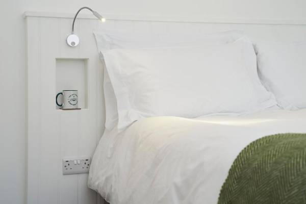 The Parlour - The Cottages at Blackadon Farm