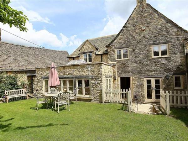 Coach House Burford BURFORD