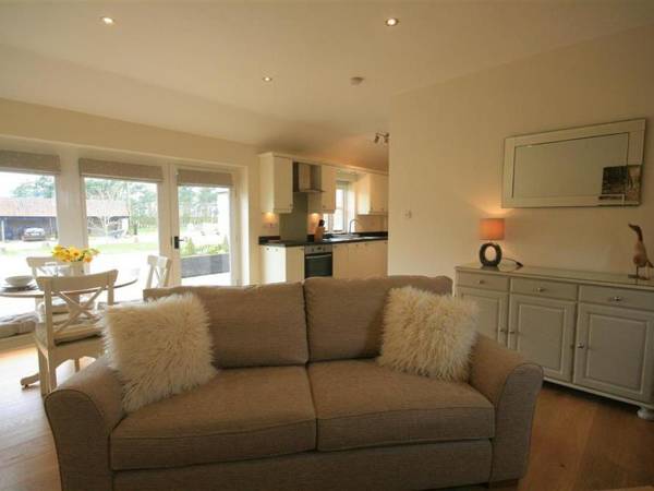 Saddlebacks Barn BURFORD