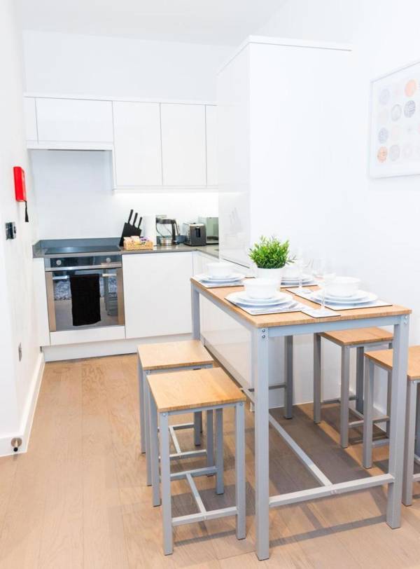 Absolute Stays at The Ziggurat