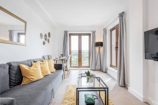 Heliodoor Serviced Apartment St Albans