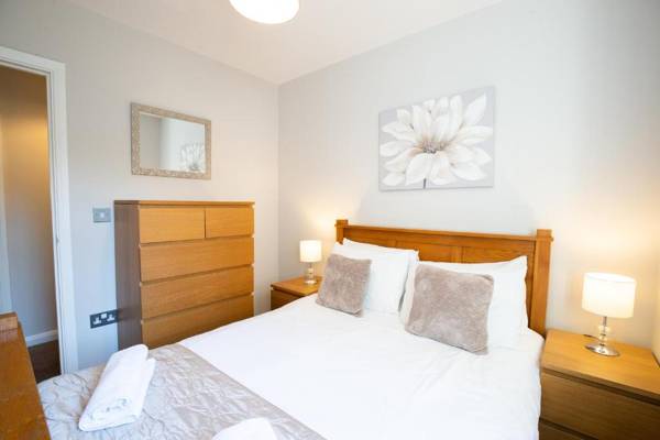 Velvet 2-bedroom apartment Brewery Road Hoddesdon