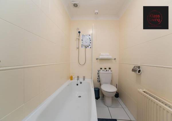 One Bedroom Apartment by Klass Living Serviced Accommodation Coatbridge - Albion Apartment