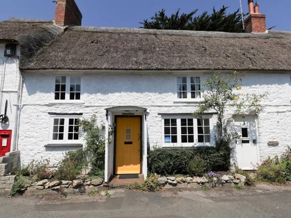 Apple Tree Cottage BURTON BRADSTOCK