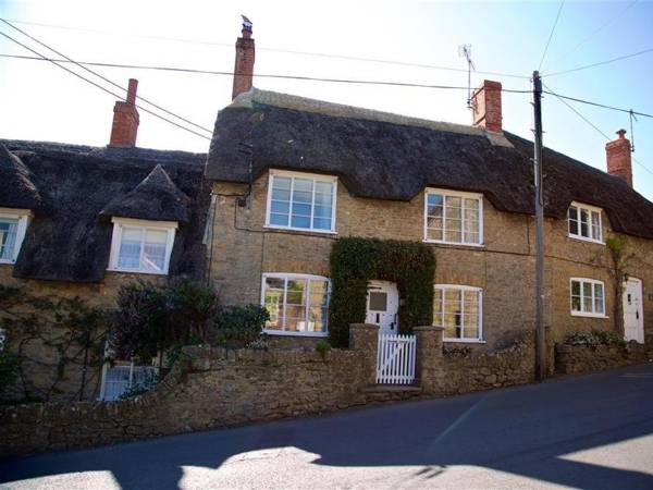 Bramble Cottage BURTON BRADSTOCK