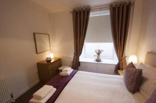 Allan Stream Apartment