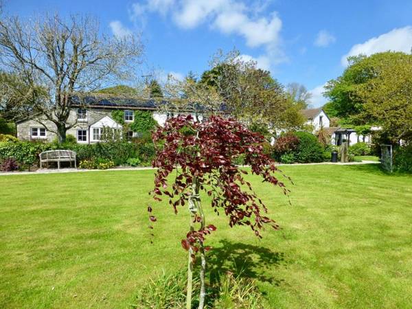 Tresowes Green Cottage