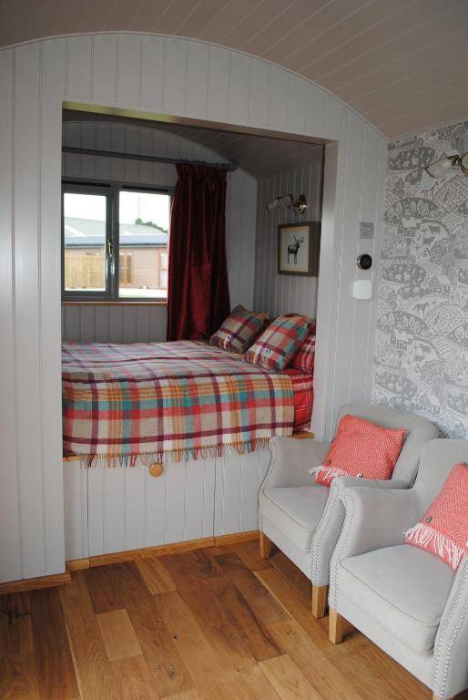 The Little John Petite Cosy Cabin at Fairview Farm Nottingham set in 88 acres