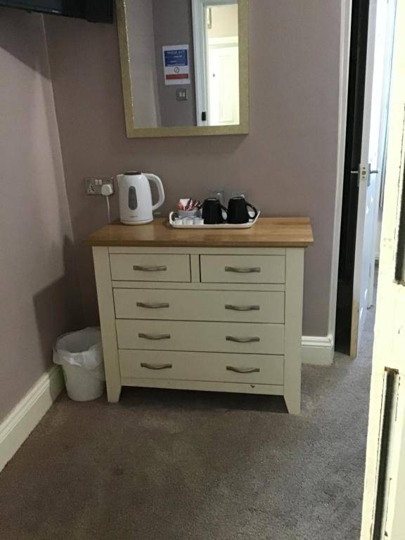 The Holystone Bar & Restaurant