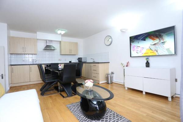 Gorgeous 2 bedroom 2 bathroom Woolwich