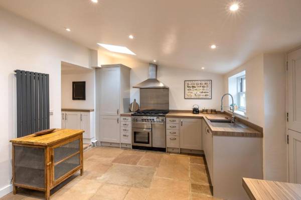 Host & Stay - Virginia House