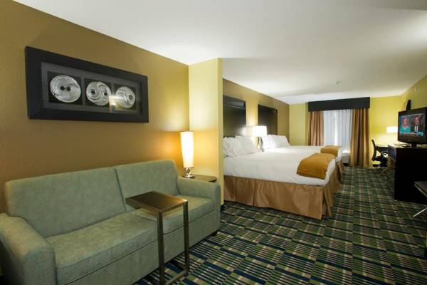 Holiday Inn Express & Suites Morrilton an IHG Hotel