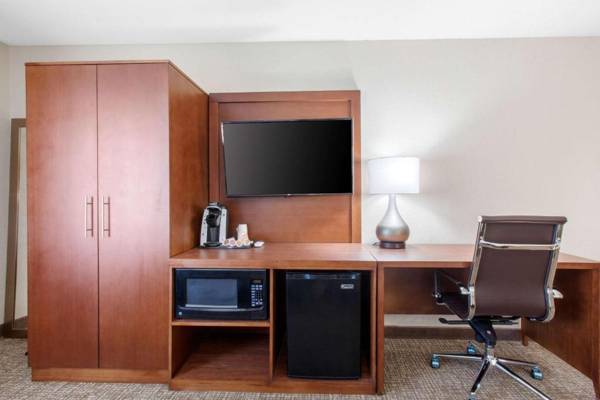 Workspace - Comfort Inn & Suites Pinetop Show Low