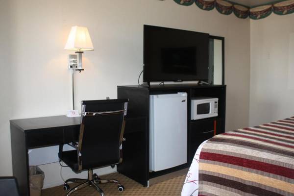 Workspace - Chaparral Motor Inn