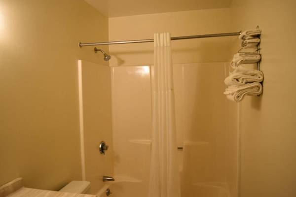 PLYMOUTH MOTOR LODGE