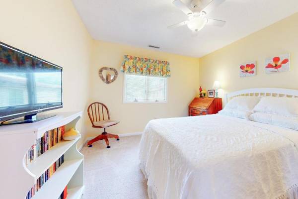 Workspace - Bethany Pines --- 428 Bethany Pines