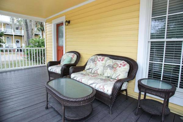 Coombs Inn & Suites Ascend Hotel Collection