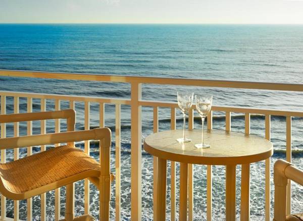 Paradise Beach Club - Oceanfront and Penthouse