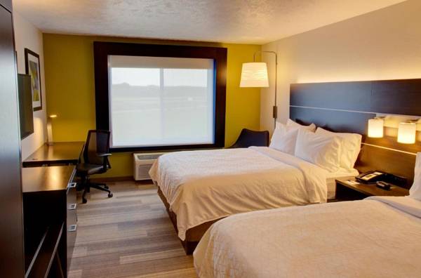 Holiday Inn Express & Suites Le Mars an IHG Hotel