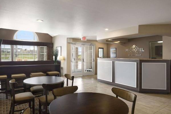 Microtel by Wyndham Cedar Rapids/Marion