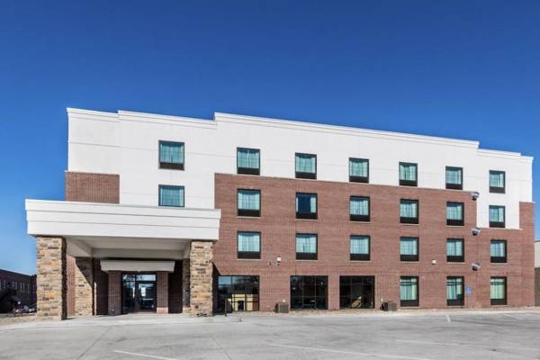 Cobblestone Inn & Suites