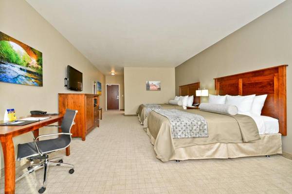 Workspace - Best Western Plus Green Mill Village Hotel & Suites