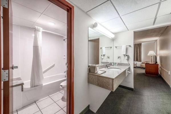 Quality Inn Bradley- Bourbonnais