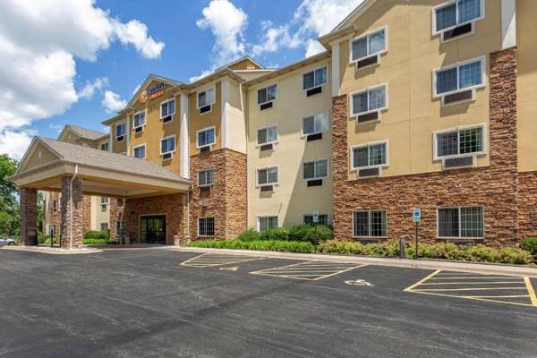 Comfort Suites Grayslake near Libertyville North