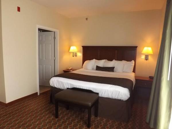 Best Western Plus MidAmerica Hotel