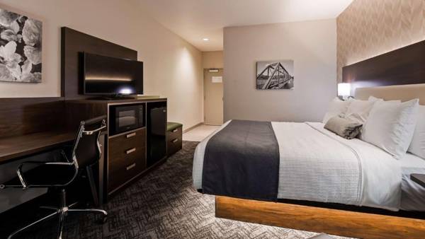 Workspace - Best Western Plus Parkside Inn & Suites